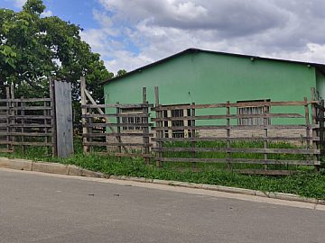 Casa com 2 quartos , Fern�o Dias Igarap� Mg