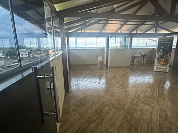 Apartamento com 2 quartos , cobertura.